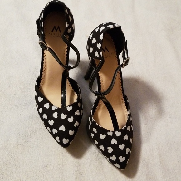 Madison Black with white heart heels sz 8 - Picture 2 of 5